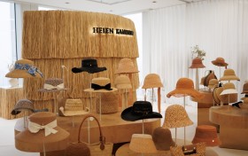 Helen Kaminski首度亮相上海时装周，以匠心叙事开启中国市场